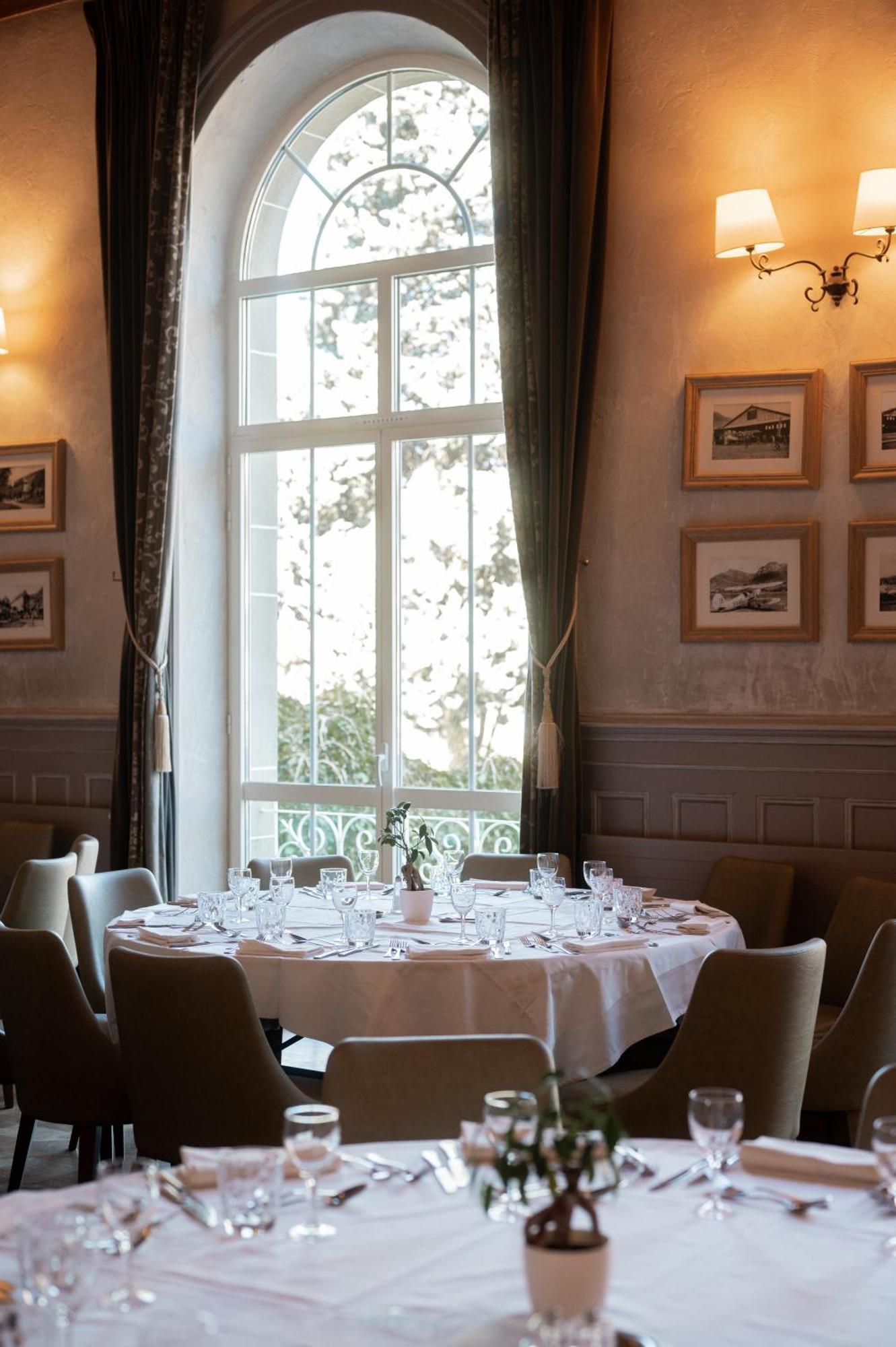 Chateau Des Comtes De Challes Bagian luar foto