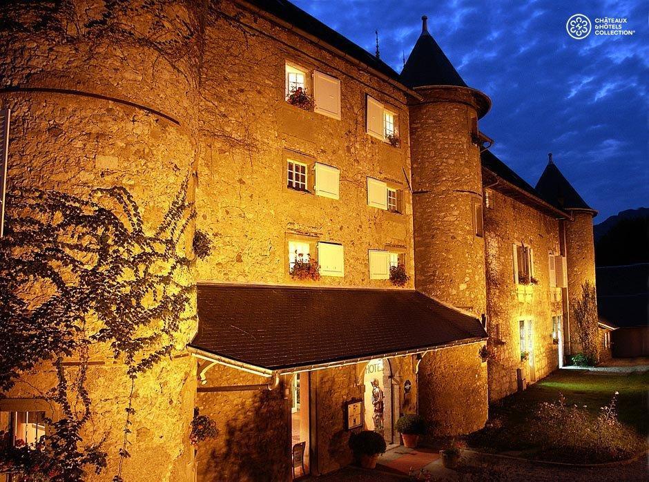 Chateau Des Comtes De Challes Bagian luar foto