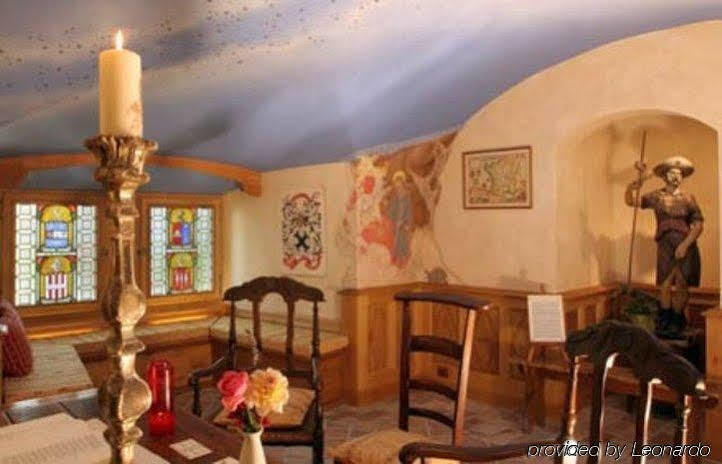 Chateau Des Comtes De Challes Bagian luar foto